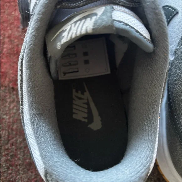 New - Nike Dunk Low Smoke Grey Gum Sole Sneakers - Sz 6.5 - Picture 5 of 7